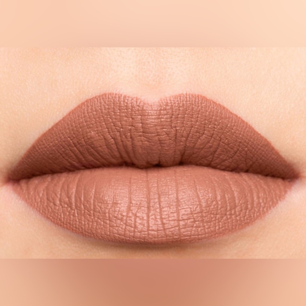 Jeffree Star Cosmetics Velour Liquid Lipstick in Leo Warm Honey Brown Matte - Picture 2 of 7